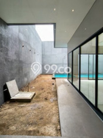 Jual Rumah Luas Elegan Dengan View Cantik di Bintaro, Tangerang Selatan Jual Rumah Luas Elegan Dengan View Cantik di Bintaro, Tangerang Selatan