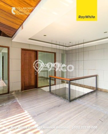 Ready to Use! Premium House LT 390m2 Desain Modern di Pondok Indah Ready to Use! Premium House LT 390m2 Desain Modern di Pondok Indah