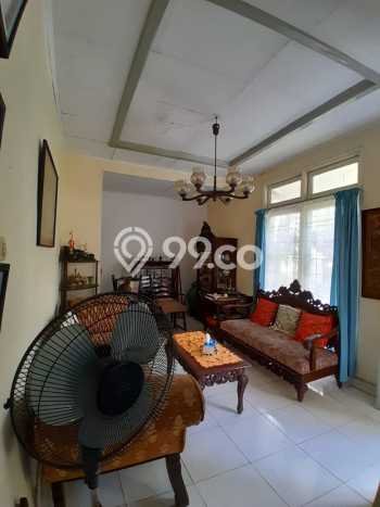 Rumah Luxury Modern Siap Huni di Bintaro Tangerang Selatan Rumah Luxury Modern Siap Huni di Bintaro Tangerang Selatan