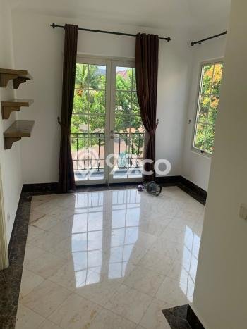 Jarang Ada! Rumah Kontrakan 5 Kamar Bagus Siap Huni Lippo Karawaci Jarang Ada! Rumah Kontrakan 5 Kamar Bagus Siap Huni Lippo Karawaci