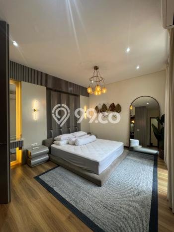 Rumah Elit LB 300m2 Siap Pakai Desain Elegan di BSD, Tangerang Rumah Elit LB 300m2 Siap Pakai Desain Elegan di BSD, Tangerang