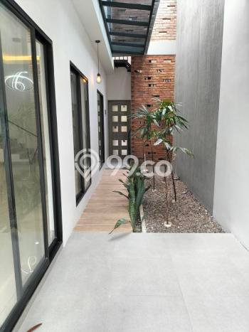 Ready to Use! Premium House LT 182m2 Desain Modern di Pondok Hijau Ready to Use! Premium House LT 182m2 Desain Modern di Pondok Hijau