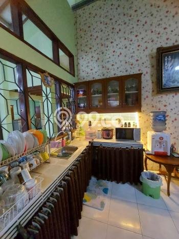 Ready to Use! Luxury House LT 400m2 Desain Elegan di Sariwangi Ready to Use! Luxury House LT 400m2 Desain Elegan di Sariwangi