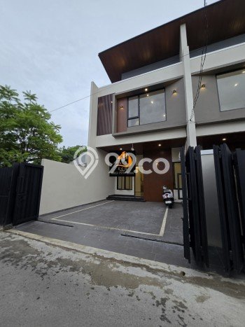For Sale! Premium House LT 89m2 Desain Modern di Rawamangun For Sale! Premium House LT 89m2 Desain Modern di Rawamangun