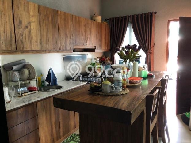 Hunian Elit LB 250m2 Siap Huni Desain Elegan di Cijantung, Jakarta Timur Hunian Elit LB 250m2 Siap Huni Desain Elegan di Cijantung, Jakarta Timur