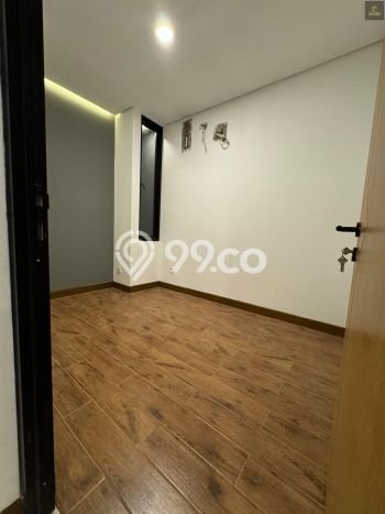 Rumah Strategis Minimalis Lb 108m2 di Ciputat Timur, Tangerang Selatan Rumah Strategis Minimalis Lb 108m2 di Ciputat Timur, Tangerang Selatan