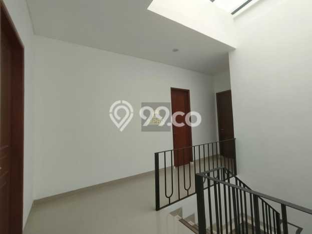 For Sale Hunian Rumah Terawat 5 KT di Pondok Ranji, Tangerang For Sale Hunian Rumah Terawat 5 KT di Pondok Ranji, Tangerang