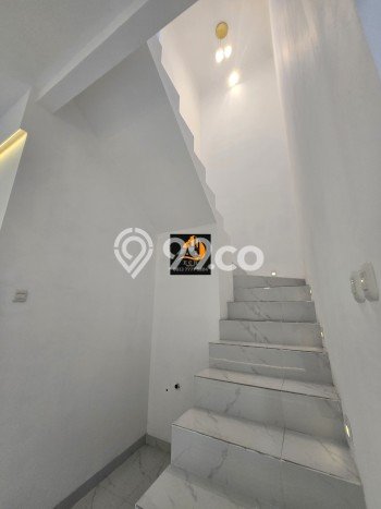 Hunian Nyaman Asri 4 KT Siap Huni di Pondok Bambu Jakarta Timur Hunian Nyaman Asri 4 KT Siap Huni di Pondok Bambu Jakarta Timur