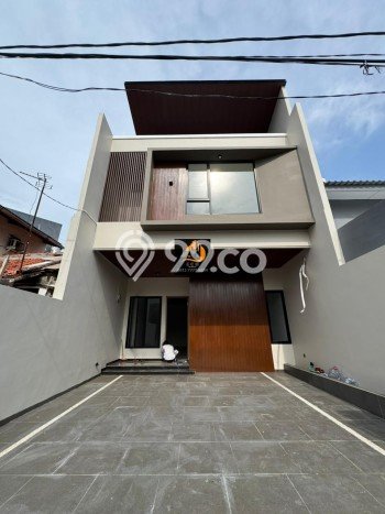 Rumah Elit LB 150m2 Siap Huni Desain Elegan di Rawamangun, Jakarta Timur Rumah Elit LB 150m2 Siap Huni Desain Elegan di Rawamangun, Jakarta Timur