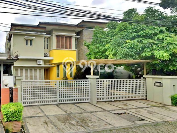 Siap Huni Rumah Mewah 7 Kamar di Kebayoran Baru Dekat ke Mana Pun Siap Huni Rumah Mewah 7 Kamar di Kebayoran Baru Dekat ke Mana Pun