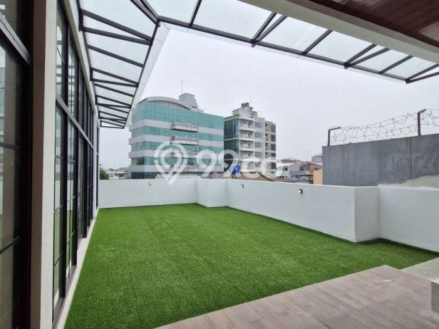 For Sale! Luxury House LT 313m2 Desain Modern di Tomang For Sale! Luxury House LT 313m2 Desain Modern di Tomang