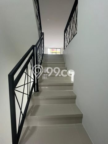 Unit Ruko Dijual di Bekasi LT 98m2 & LB 150m2 Unit Ruko Dijual di Bekasi LT 98m2 & LB 150m2