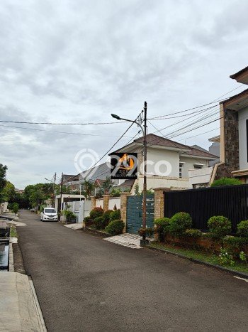 Untuk Dijual Tanah di Jakarta Timur, Luas 240m2 SHM Untuk Dijual Tanah di Jakarta Timur, Luas 240m2 SHM