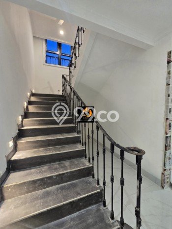 For Sale Rumah Mewah Exclusive di Cempaka Putih, Jakarta Pusat For Sale Rumah Mewah Exclusive di Cempaka Putih, Jakarta Pusat
