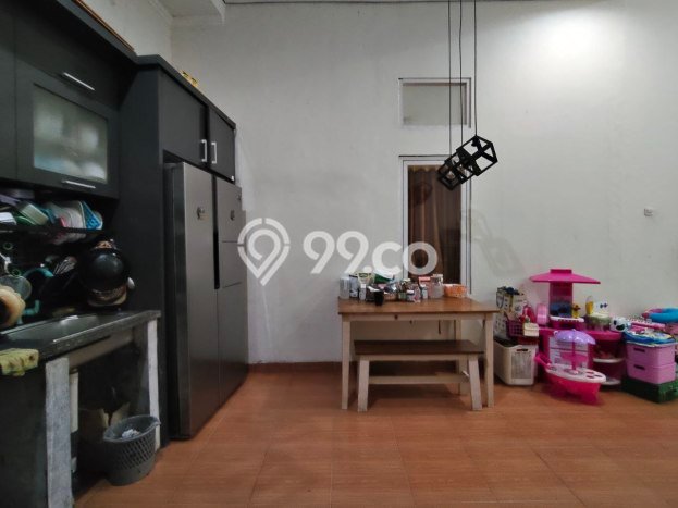 Jual Rumah Strategis Bagus Punya 4 KT di Pamulang Tangerang Selatan SHM Jual Rumah Strategis Bagus Punya 4 KT di Pamulang Tangerang Selatan SHM