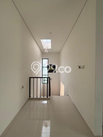 Rumah Elit Modern Siap Huni di Rawamangun Jakarta Timur Rumah Elit Modern Siap Huni di Rawamangun Jakarta Timur