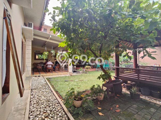 For Sale Rumah Mewah Exclusive di Ciputat Timur, Tangerang Selatan For Sale Rumah Mewah Exclusive di Ciputat Timur, Tangerang Selatan
