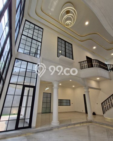 For Sale! Luxury House LT 313m2 Desain Modern di Tomang For Sale! Luxury House LT 313m2 Desain Modern di Tomang