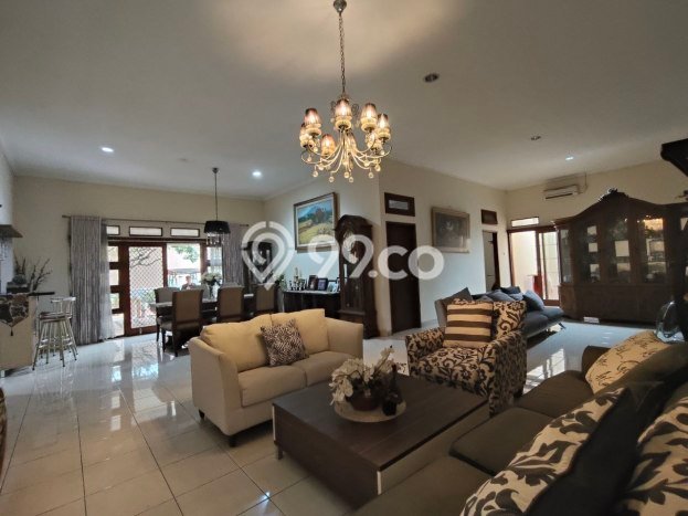 For Sale Rumah Mewah Exclusive di Ciputat Timur, Tangerang Selatan For Sale Rumah Mewah Exclusive di Ciputat Timur, Tangerang Selatan
