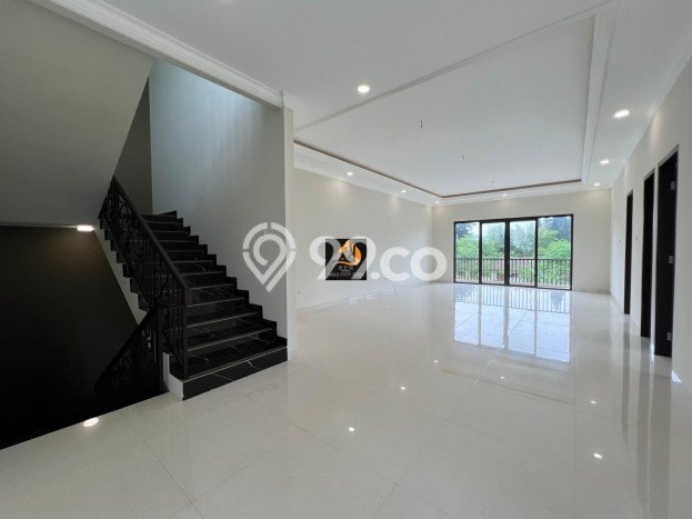 Lokasi Ideal! Vila di Cisarua, Luas 522m2m², Lingkungan Nyaman dan aman Lokasi Ideal! Vila di Cisarua, Luas 522m2m², Lingkungan Nyaman dan aman