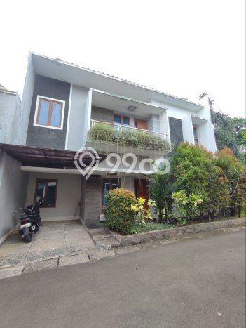 Rumah Elit Modern Tanpa Renovasi di Cijantung Jakarta Timur Rumah Elit Modern Tanpa Renovasi di Cijantung Jakarta Timur