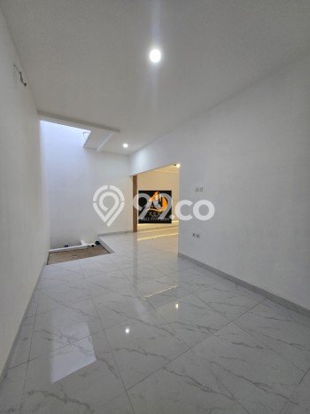 Hunian Nyaman Asri 4 KT Siap Huni di Pondok Bambu Jakarta Timur Hunian Nyaman Asri 4 KT Siap Huni di Pondok Bambu Jakarta Timur