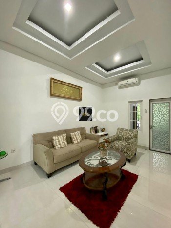 For Sale! Luxury House LT 206m2 Desain Elegan di Pondok Kelapa For Sale! Luxury House LT 206m2 Desain Elegan di Pondok Kelapa