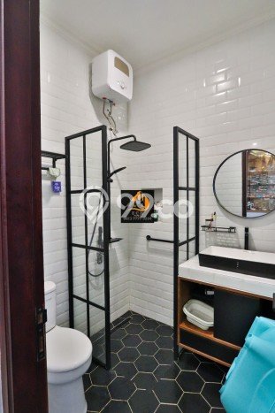 Rumah Elit Modern Siap Huni di Pondok Indah Jakarta Selatan Rumah Elit Modern Siap Huni di Pondok Indah Jakarta Selatan