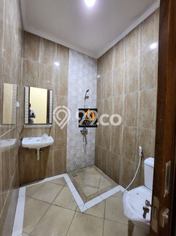 Dijual Rumah Mewah Megah Dengan View Cantik di Rawamangun, Jakarta Timur Dijual Rumah Mewah Megah Dengan View Cantik di Rawamangun, Jakarta Timur