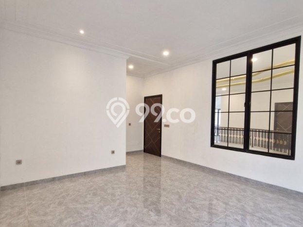 For Sale! Luxury House LT 313m2 Desain Modern di Tomang For Sale! Luxury House LT 313m2 Desain Modern di Tomang