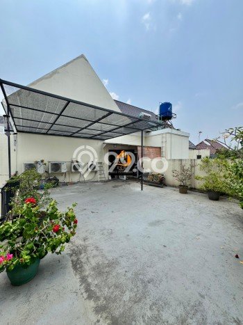Ready to Use! Luxury House LT 510m2 Desain Modern di Cipete Ready to Use! Luxury House LT 510m2 Desain Modern di Cipete
