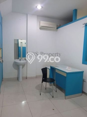 LOKASI BISNIS! Ruko Disewakan di Batam Kota, Luas 320m², Akses Strategis LOKASI BISNIS! Ruko Disewakan di Batam Kota, Luas 320m², Akses Strategis