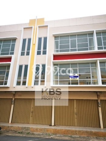 Ruko For Rent di Batam Centre, Luas 250m², Lokasi Komersial, Akses Utama Ruko For Rent di Batam Centre, Luas 250m², Lokasi Komersial, Akses Utama