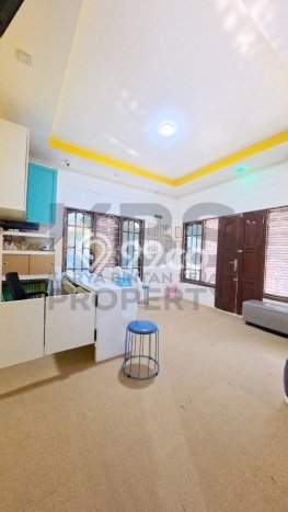SPECIAL PRICE! Rumah Strategis di Tiban, Luas 290m2m² Bangunan 150m2m² SPECIAL PRICE! Rumah Strategis di Tiban, Luas 290m2m² Bangunan 150m2m²