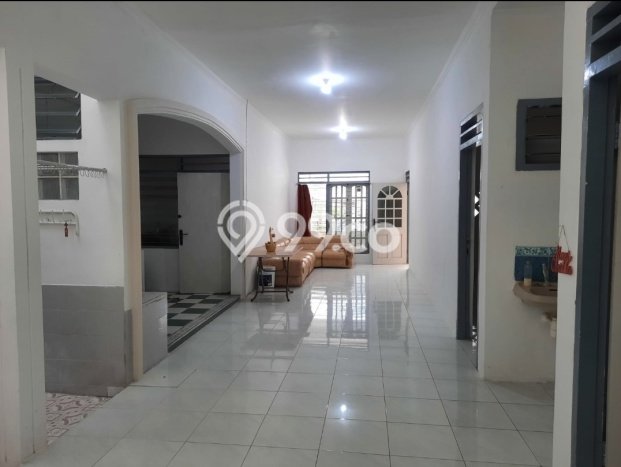 Rumah Minimalis 3 KT LT 120m2 di Surabaya Kota Rumah Minimalis 3 KT LT 120m2 di Surabaya Kota