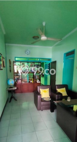 For Sale Hunian Rumah Nyaman 4 KT di Kedung Baruk, Surabaya For Sale Hunian Rumah Nyaman 4 KT di Kedung Baruk, Surabaya