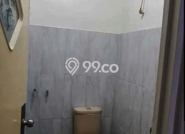 Lokasi terbaik! Rumah siap pakai dikontrakkan di Gedangan LB 300m2 Lokasi terbaik! Rumah siap pakai dikontrakkan di Gedangan LB 300m2