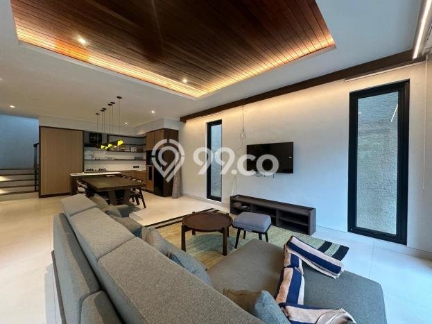 Dijual Rumah Luas Elegan Dengan View Eksklusif di Canggu, Badung Dijual Rumah Luas Elegan Dengan View Eksklusif di Canggu, Badung