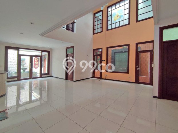 Bisa KPR! Rumah Denpasar Timur, Denpasar, LT 400m2m² Bangunan 415m2m² Bisa KPR! Rumah Denpasar Timur, Denpasar, LT 400m2m² Bangunan 415m2m²