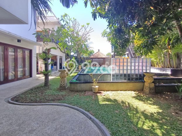 Rumah Elit Modern Siap Huni di Nusa Dua Badung Rumah Elit Modern Siap Huni di Nusa Dua Badung