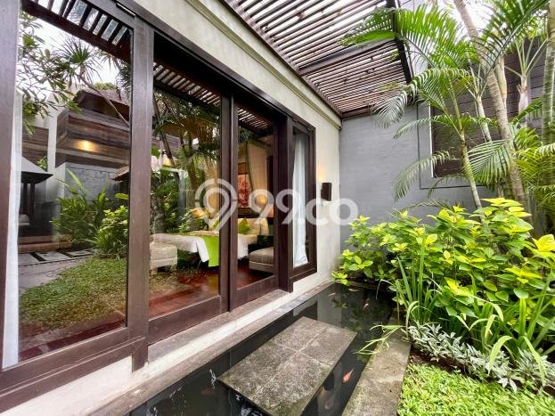 Hunian Elit LB 249m2 Siap Pakai Desain Elegan di Seminyak, Badung Hunian Elit LB 249m2 Siap Pakai Desain Elegan di Seminyak, Badung