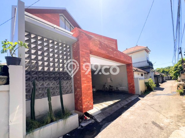 Jual Rumah Luas Megah Dengan View Eksklusif di Sanur, Denpasar Jual Rumah Luas Megah Dengan View Eksklusif di Sanur, Denpasar