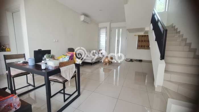 For Sale Hunian Rumah Terawat 2 Kamar di Summarecon Bandung, Bandung For Sale Hunian Rumah Terawat 2 Kamar di Summarecon Bandung, Bandung