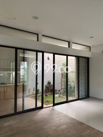 Rumah Luas Asri 4 KT Siap Pakai di Summarecon Bandung Bandung Rumah Luas Asri 4 KT Siap Pakai di Summarecon Bandung Bandung