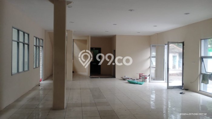 Unit Gudang Disewakan di Cikarang di Area Ramai & Strategis Unit Gudang Disewakan di Cikarang di Area Ramai & Strategis