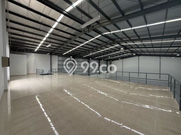 Gudang Disewa di Lippo Cikarang, Cikarang, LT 1404m2 / LB 950m2 Gudang Disewa di Lippo Cikarang, Cikarang, LT 1404m2 / LB 950m2