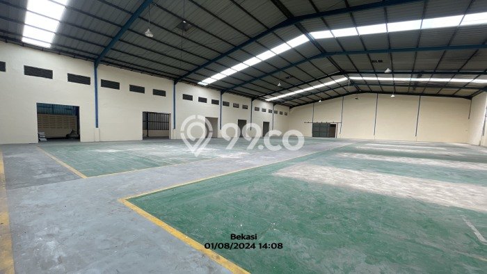 Unit Gudang Disewakan di Cikarang di Area Ramai & Strategis Unit Gudang Disewakan di Cikarang di Area Ramai & Strategis