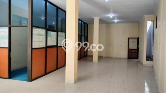 Ruko Dijual di Tarumajaya LT 243m2, LB 300m2 untuk Investasi Ruko Dijual di Tarumajaya LT 243m2, LB 300m2 untuk Investasi