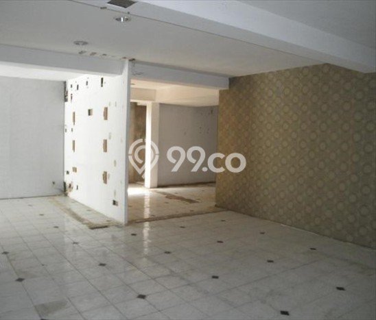 Lokasi Strategis! Dijual Ruko Bisnis di Kebayoran Baru, Jakarta Selatan Kondisi Baik Lokasi Strategis! Dijual Ruko Bisnis di Kebayoran Baru, Jakarta Selatan Kondisi Baik