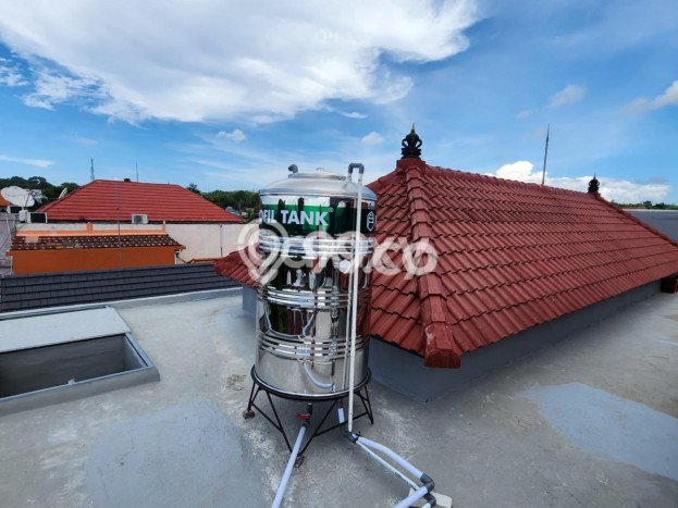 LOKASI STRATEGIS! Ruko di Kuta Selatan, Luas 210m2m², Akses Utama LOKASI STRATEGIS! Ruko di Kuta Selatan, Luas 210m2m², Akses Utama
